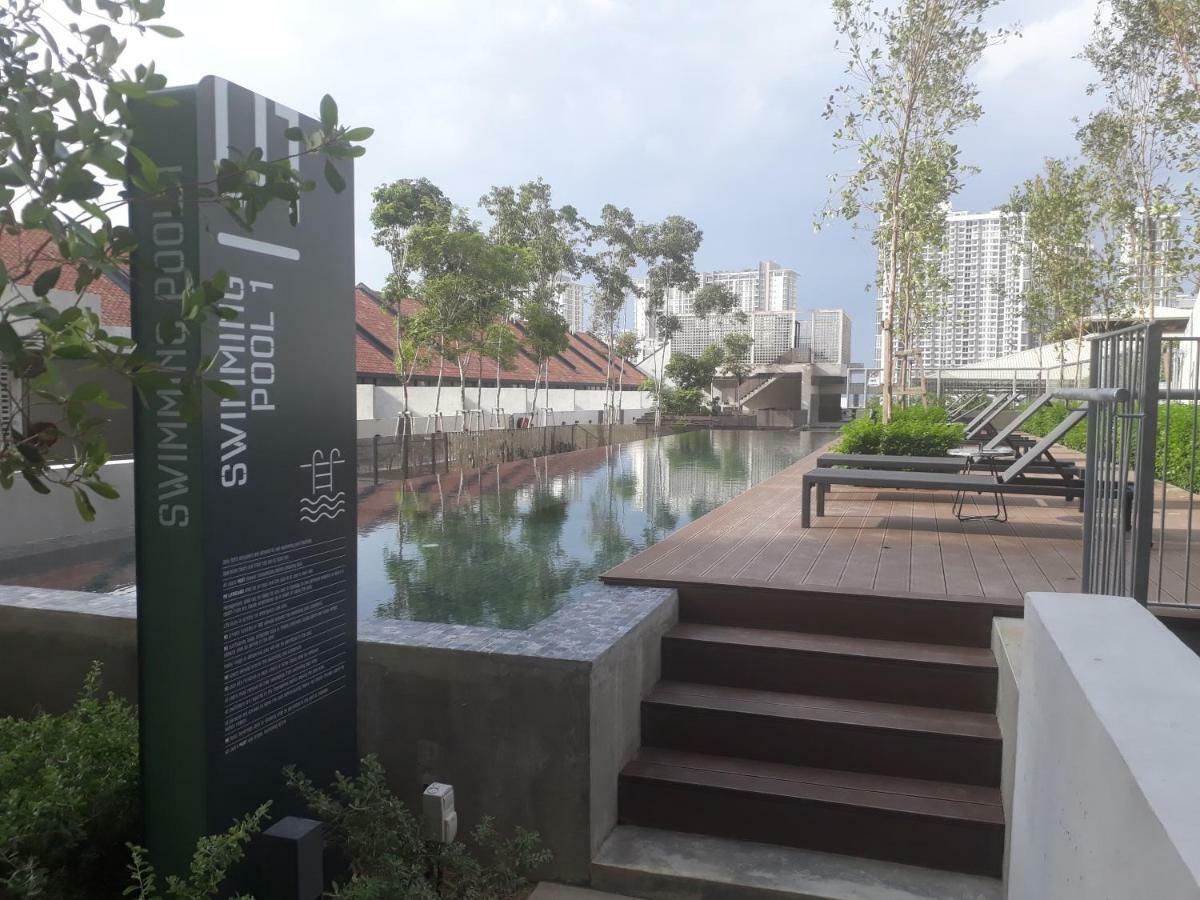 Mufasa Suites At Tamarind Suites With Wifi Netflix Coway Level 8 Cyberjaya Buitenkant foto