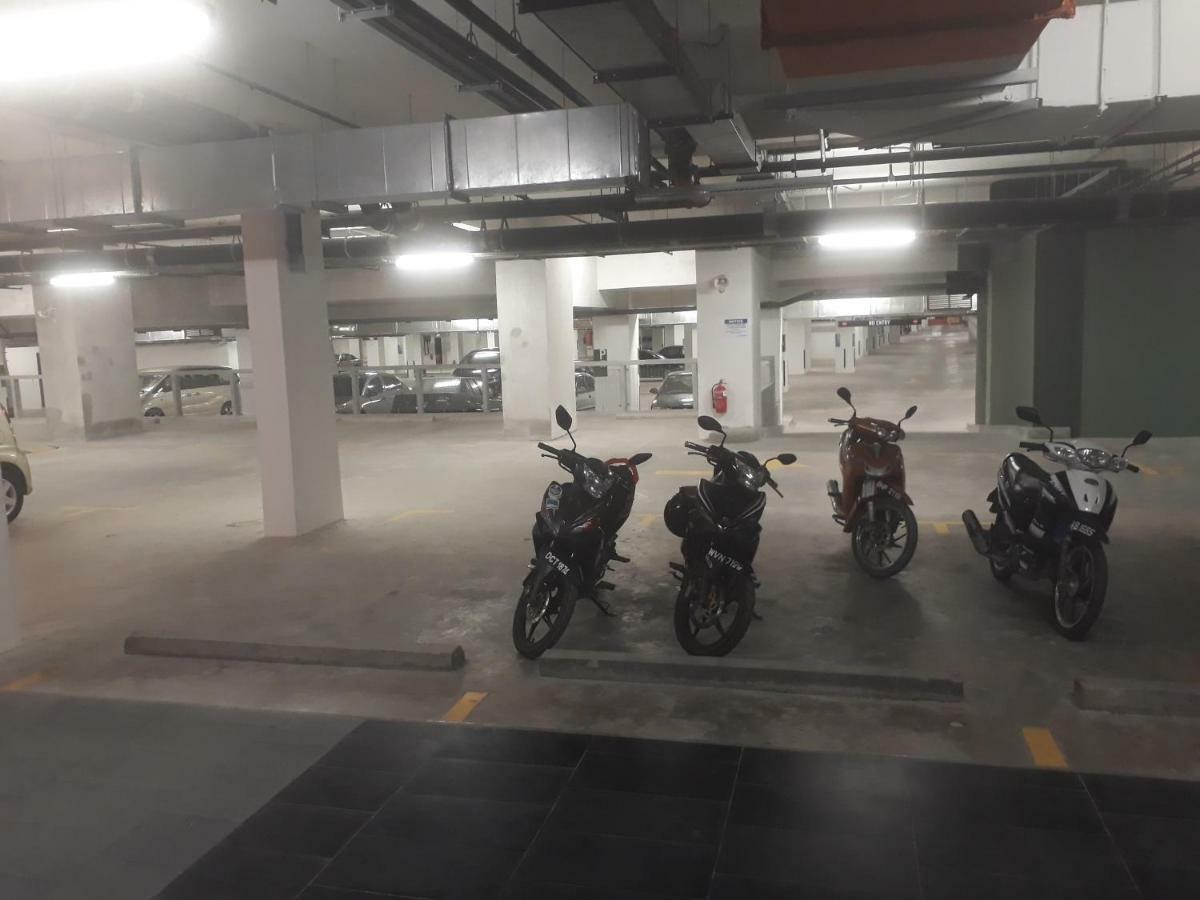 Mufasa Suites At Tamarind Suites With Wifi Netflix Coway Level 8 Cyberjaya Buitenkant foto