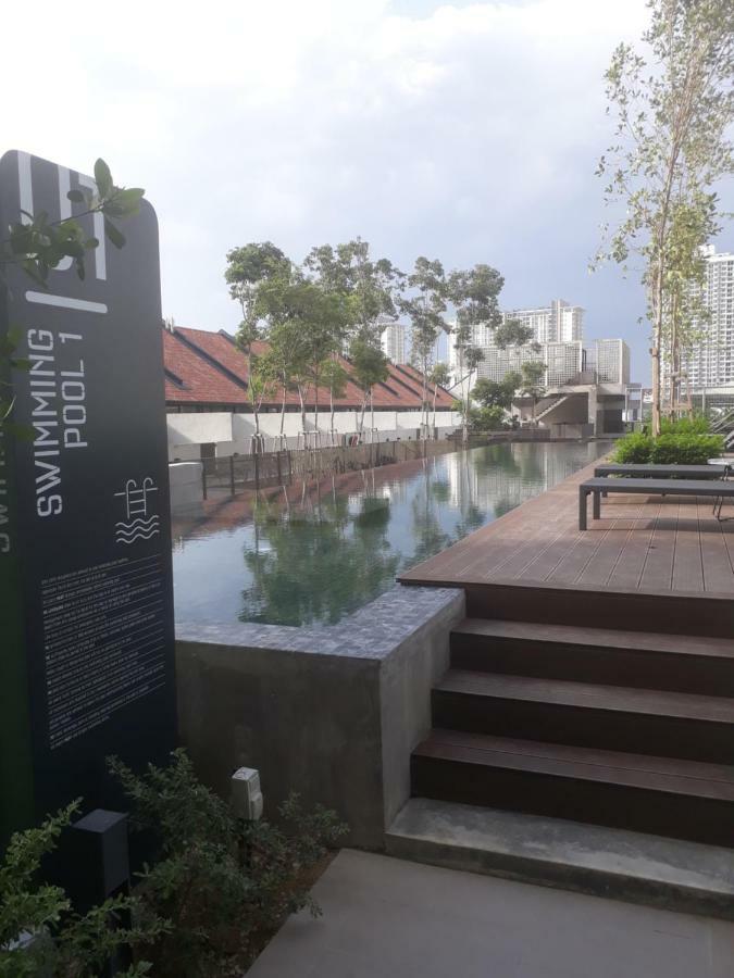 Mufasa Suites At Tamarind Suites With Wifi Netflix Coway Level 8 Cyberjaya Buitenkant foto